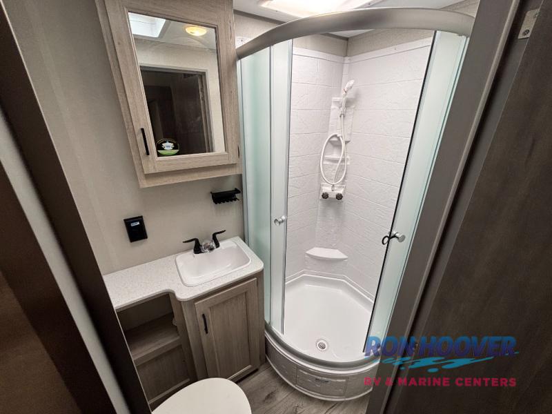 2026 COACHMEN CATALINA 343BHTSLE RHB - Image 15