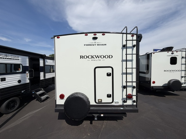 2027 Forest River Rockwood Mini Lite 2509S - Image 3