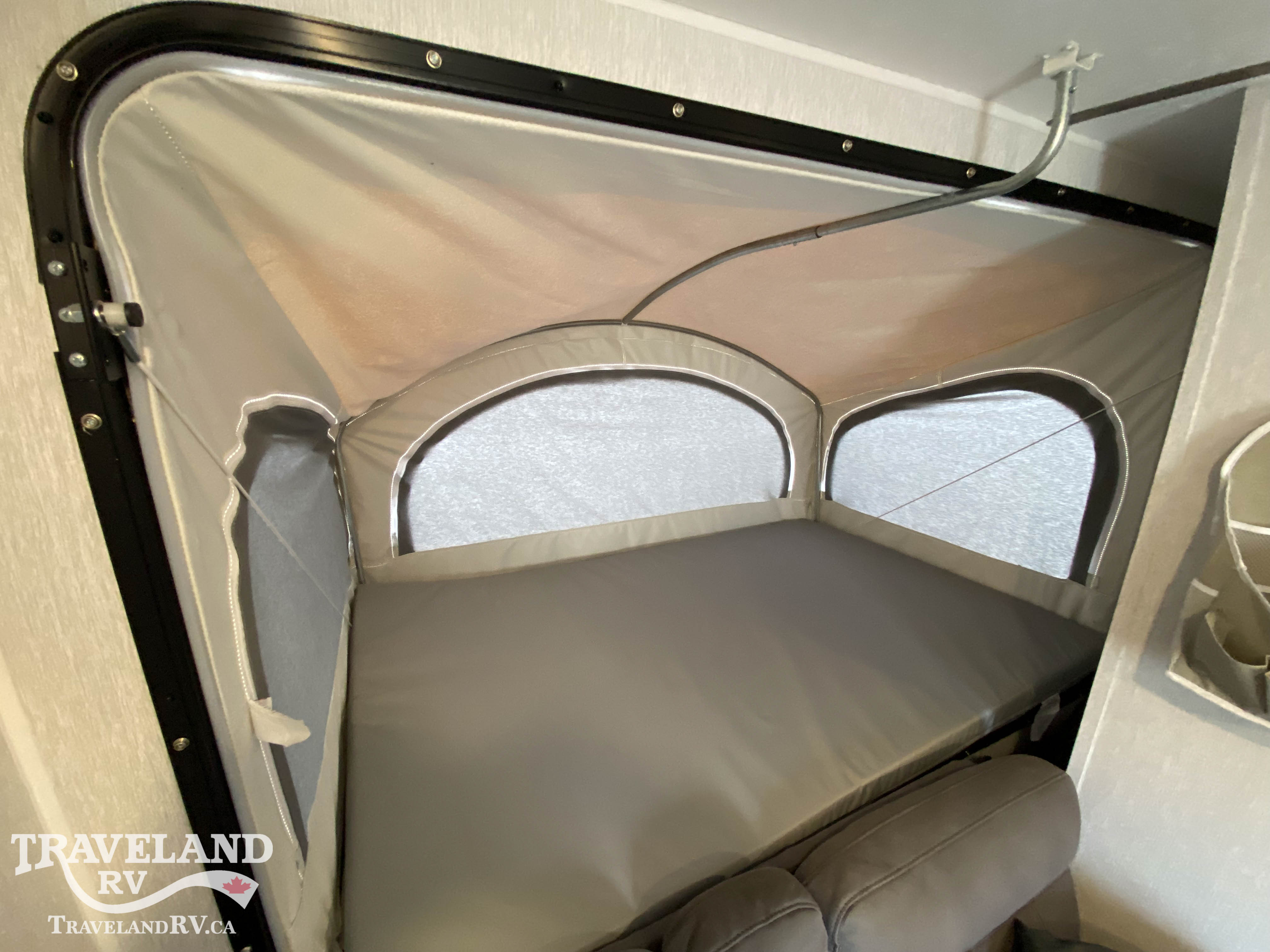 2025 SUNSET PARK RV SUN LITE 15MBX - Image 7