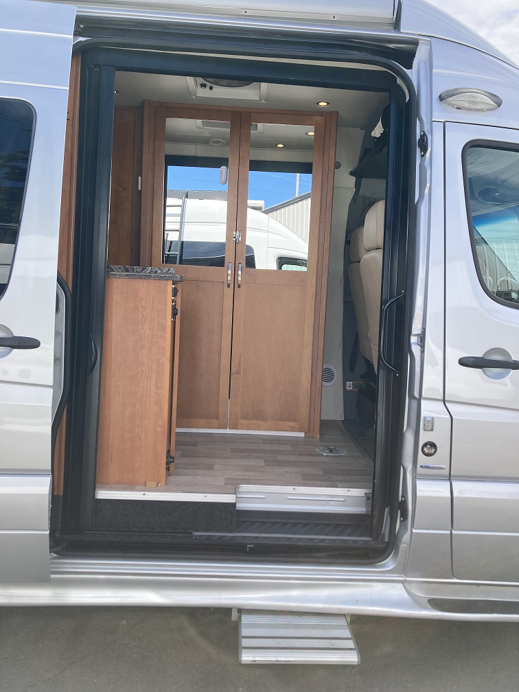 2014 Leisure Travel Free Spirit FS22 - Image 7