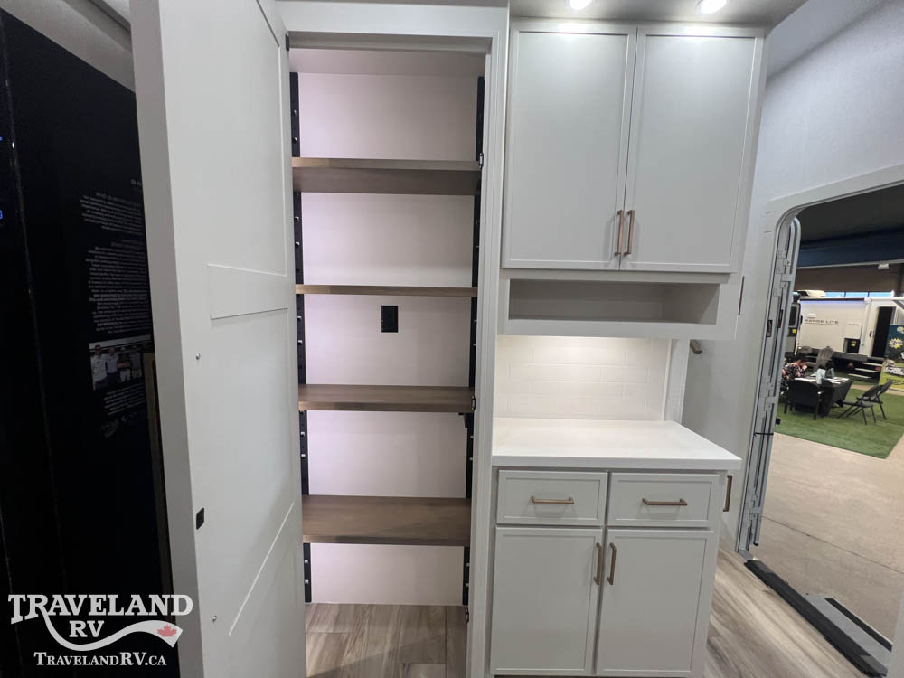 2027 Brinkley RV Model Z 3610 - Image 20