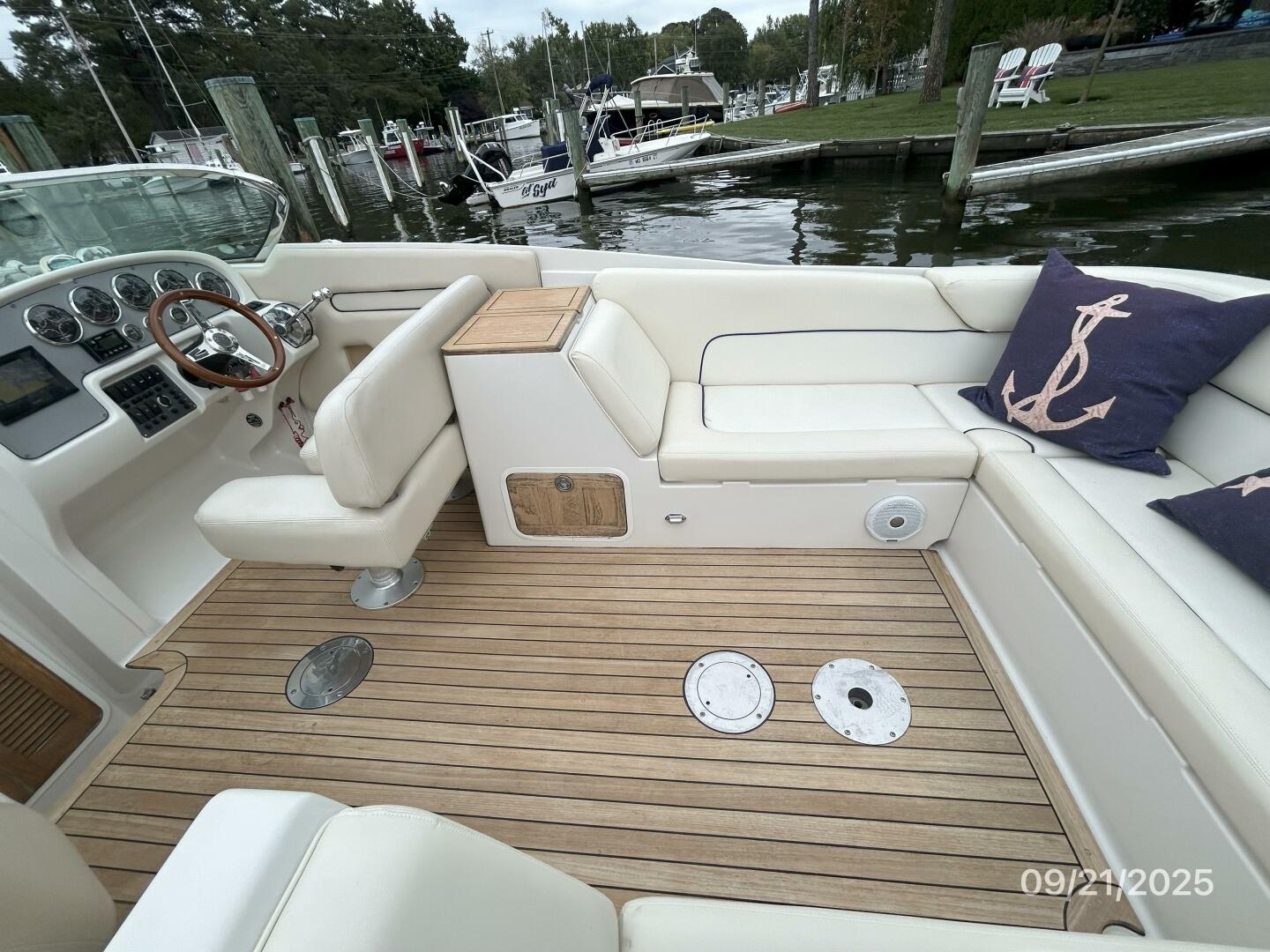 2006 Chris-Craft Corsair Heritage Edition - Image 24