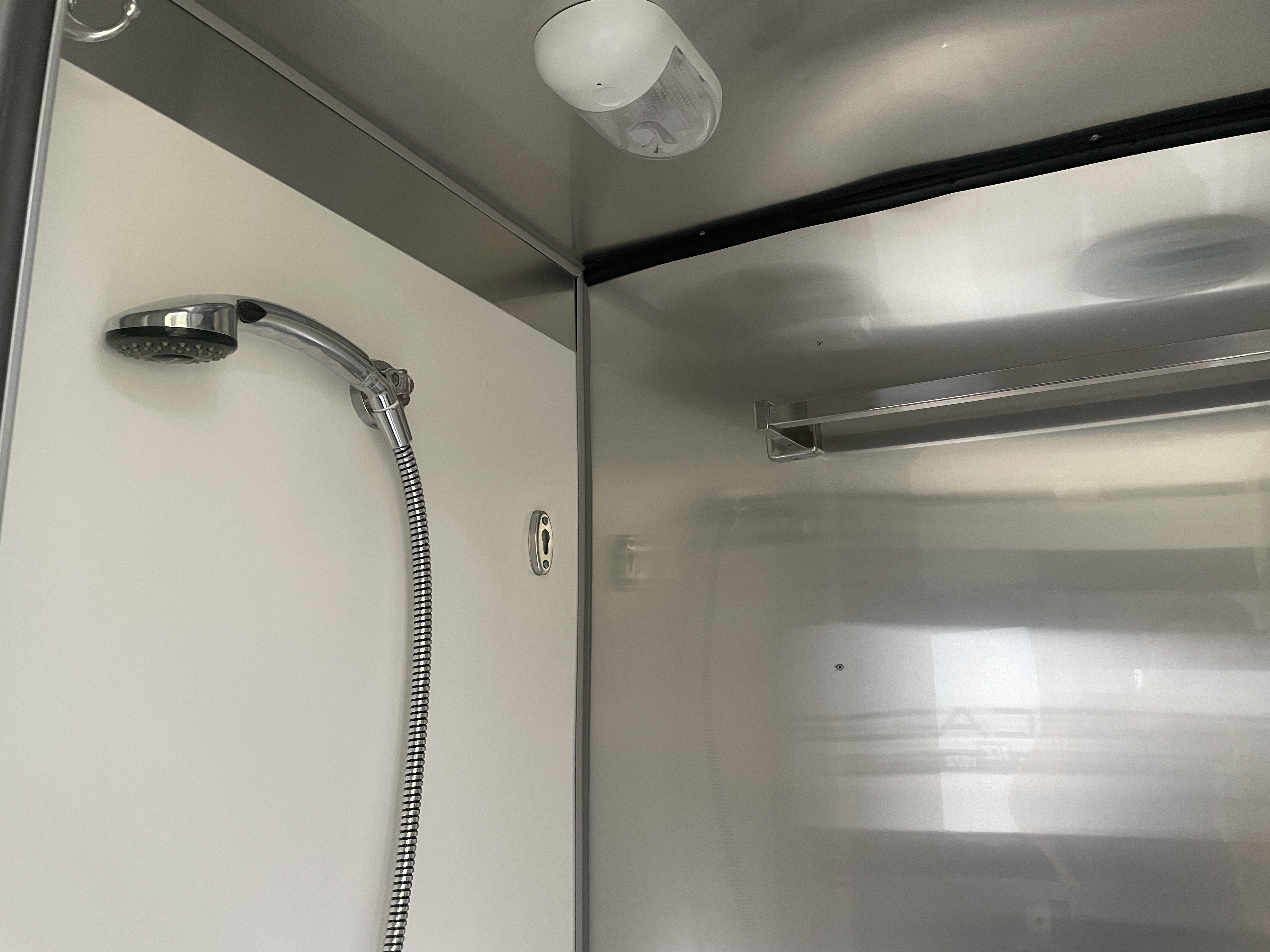 2017 Airstream Basecamp 16 - Image 16