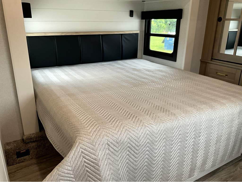 2026 JAYCO Eagle 360 DBOK - Image 19