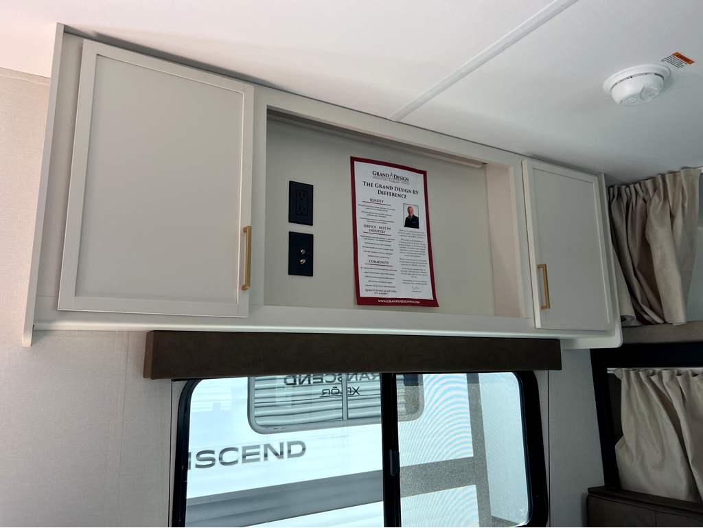 2026 GRAND DESIGN TRANSCEND 26BHX - Image 8