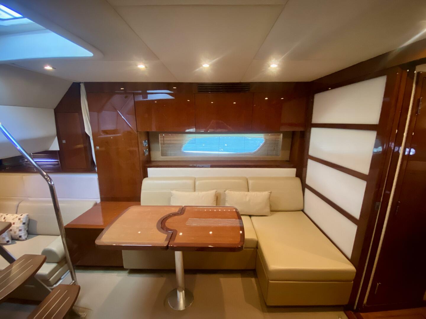 2010 Sea Ray 450 Sundancer - Image 51