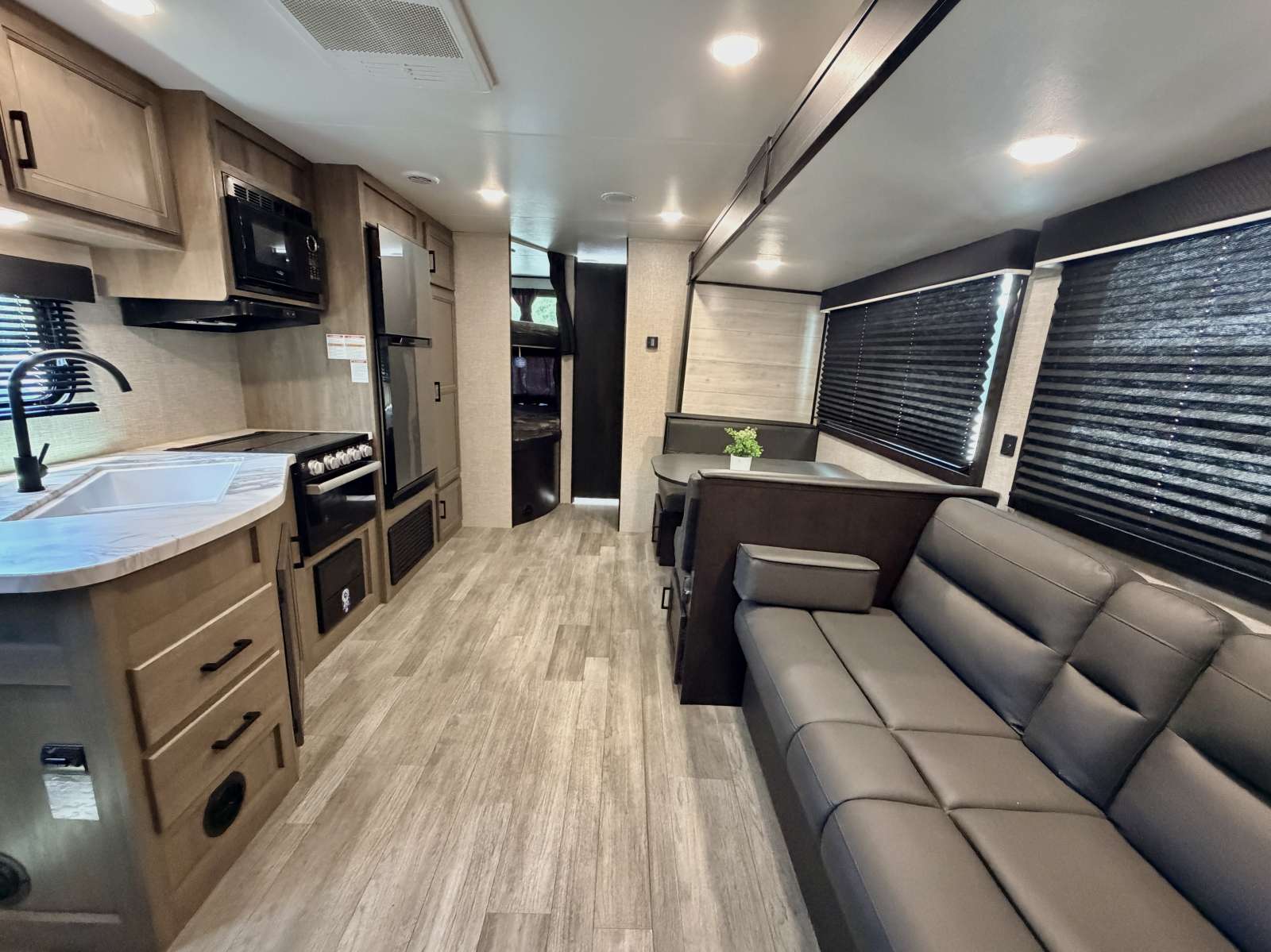 2023 Jayco Jay Flight 267BHS - Image 7