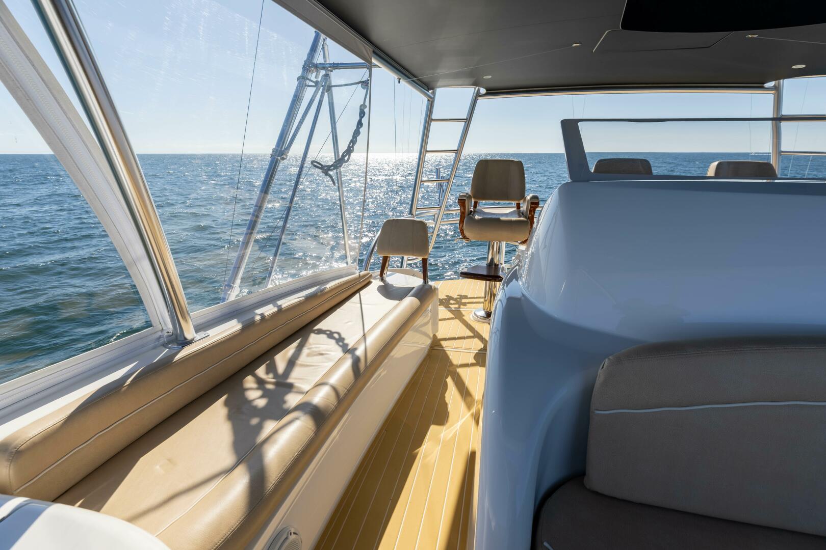 2020 Viking 62 Convertible - Image 42