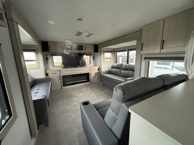 2026 Grand Design Solitude 376RD - Image 13