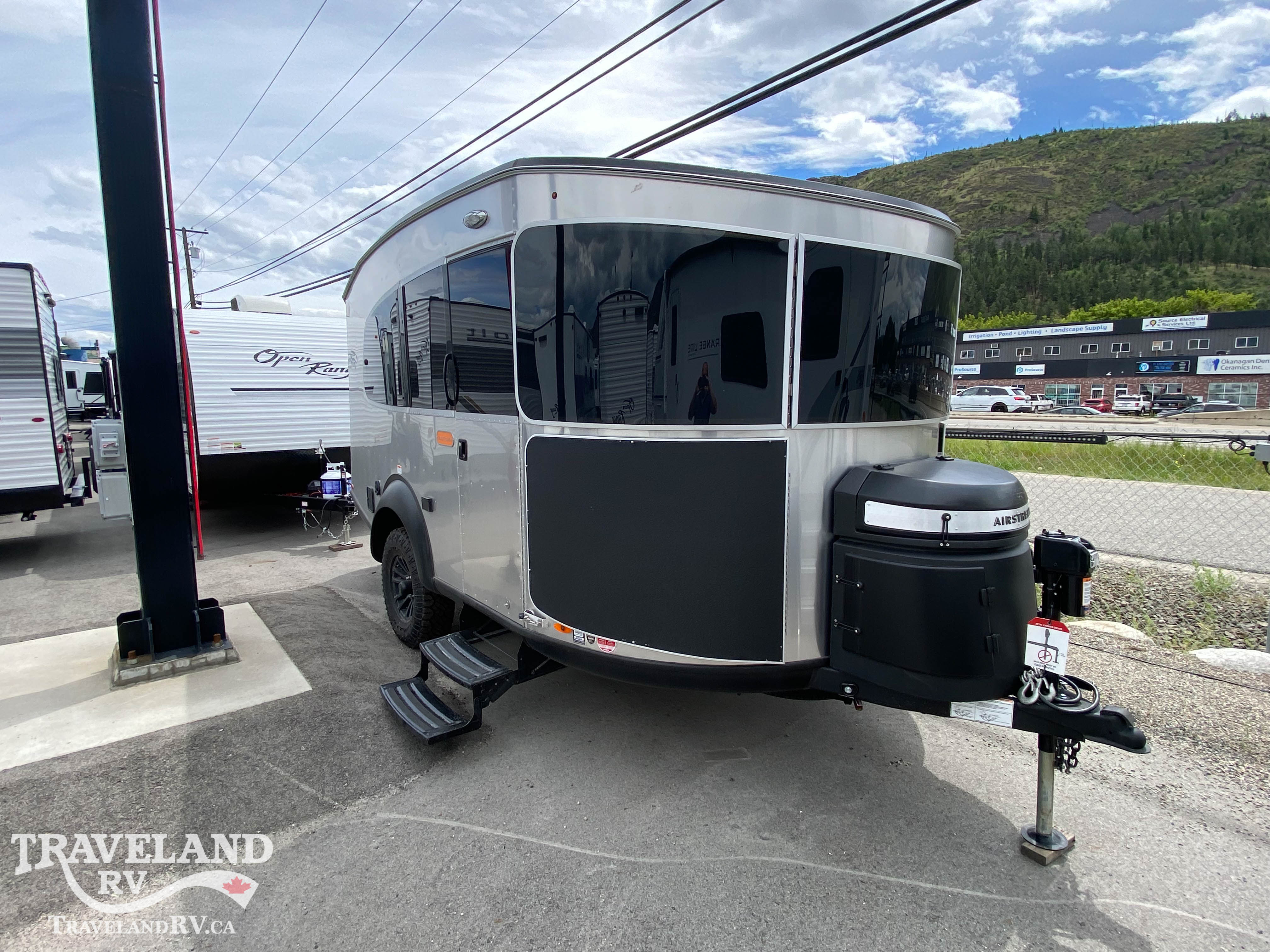 2026 AIRSTREAM 20XE BASECAMP - Image 1