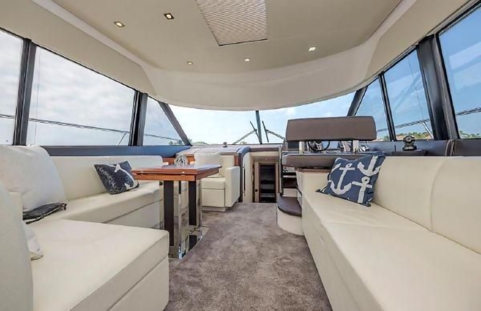 2015 PRESTIGE PRESTIGE 550 Base - Image 14
