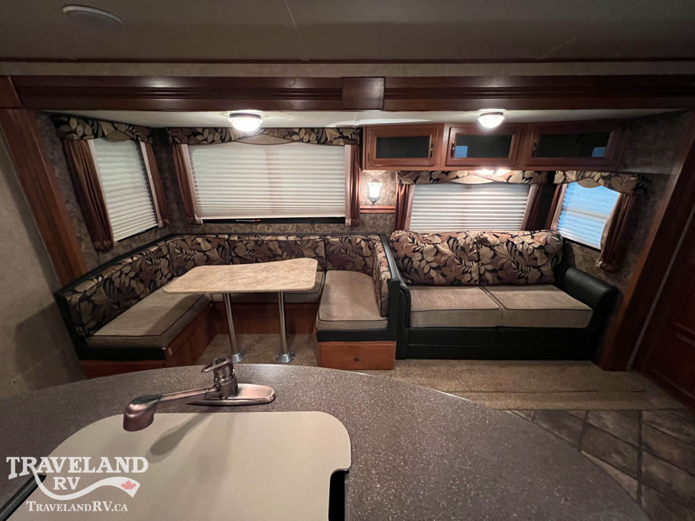 2013 Dutchmen Denali 268RB - Image 18