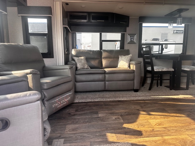 2019 Jayco Eagle HT 26.5RLDS - Image 5