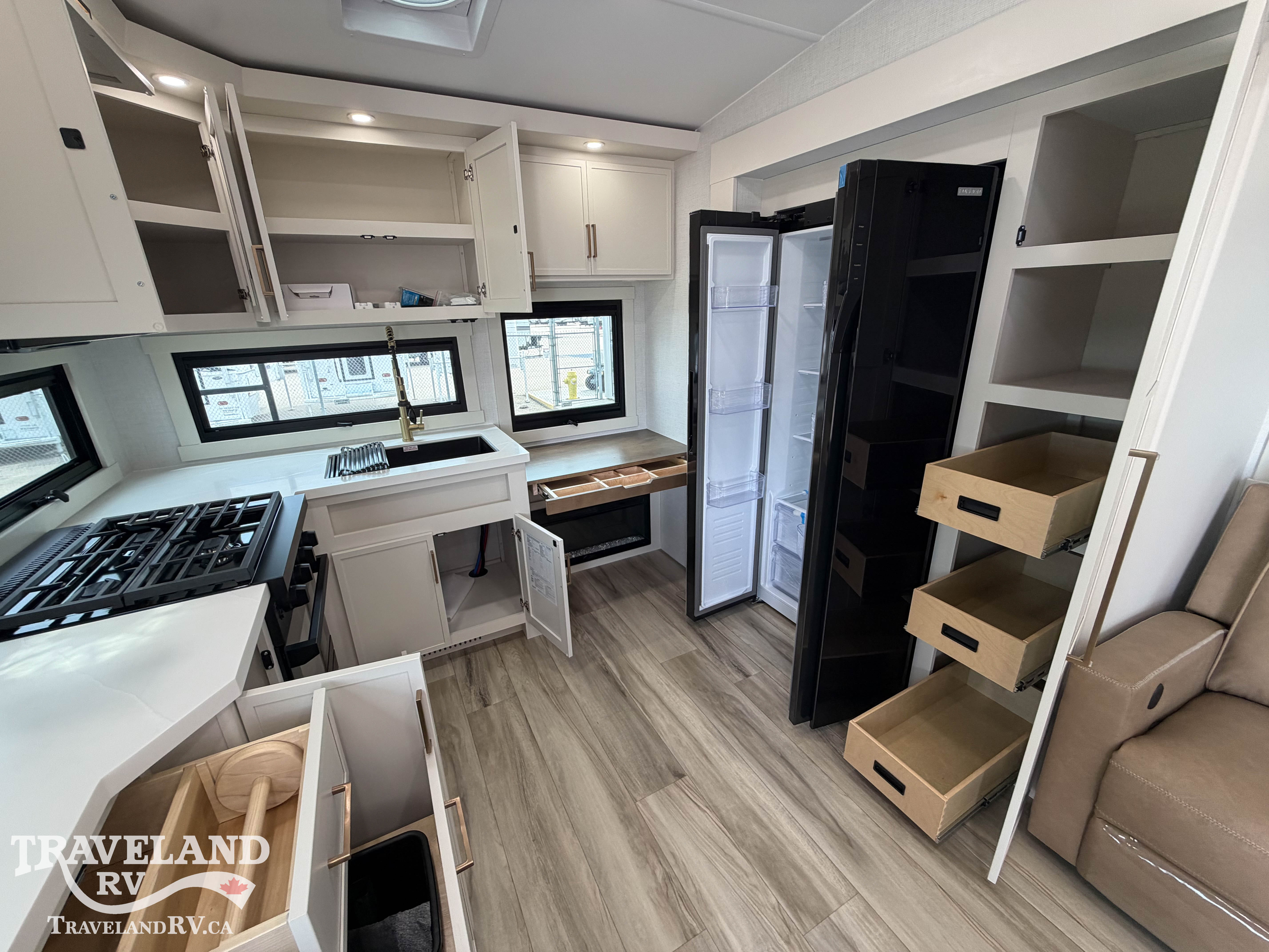 2027 Brinkley RV Model Z 2680 - Image 12