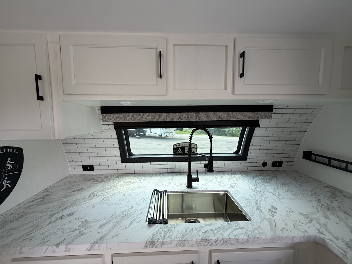 2027 VENTURE RV STRATUS 262VFK - Image 20