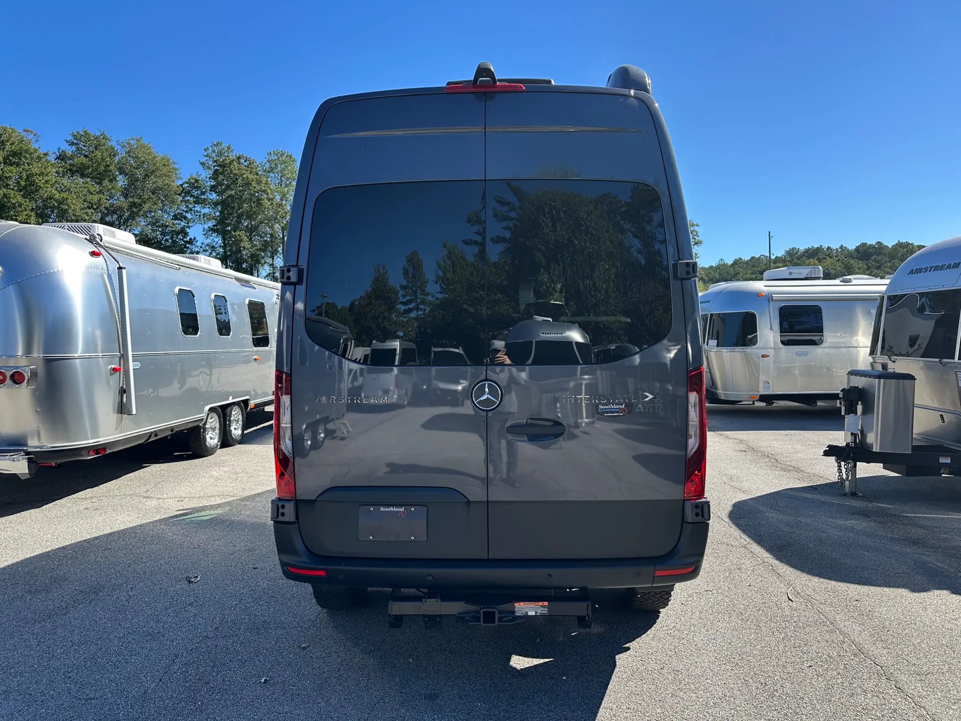 2027 Airstream Interstate 19GTX - Image 5