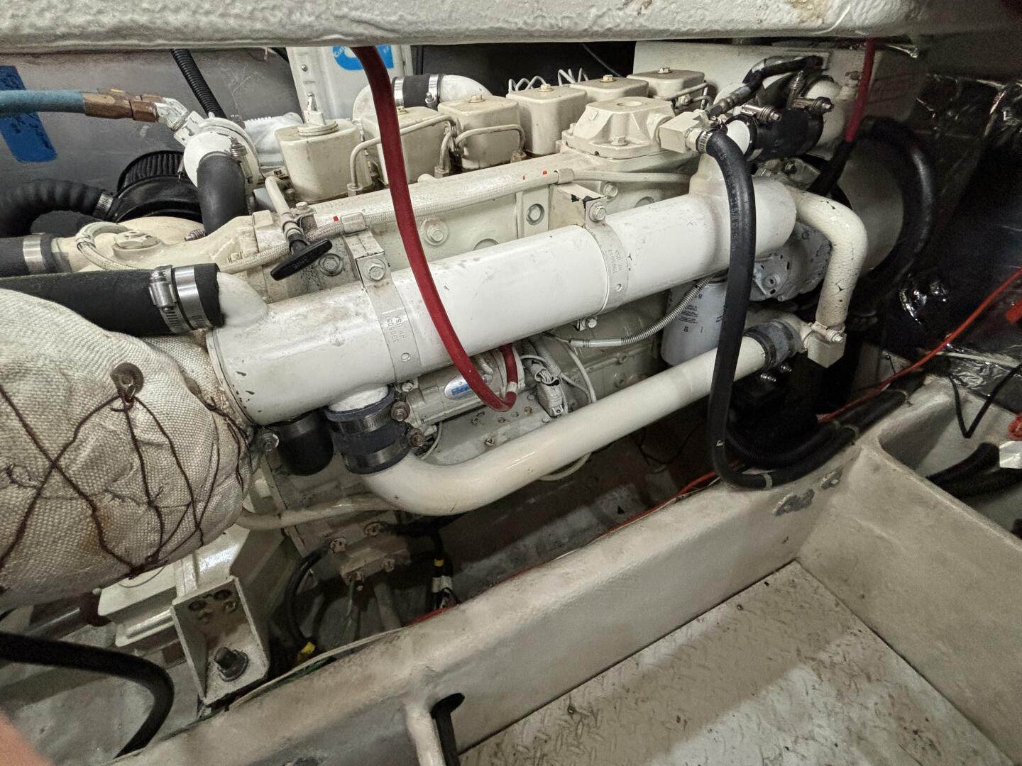 2000 Bayliner 3788 Command Bridge - Image 27