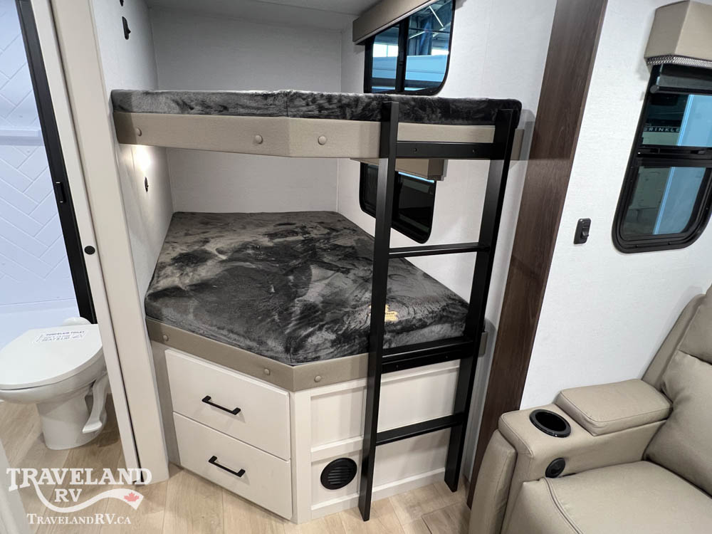 2027 Alliance RV DELTA ULTRA LITE BH255 - Image 22