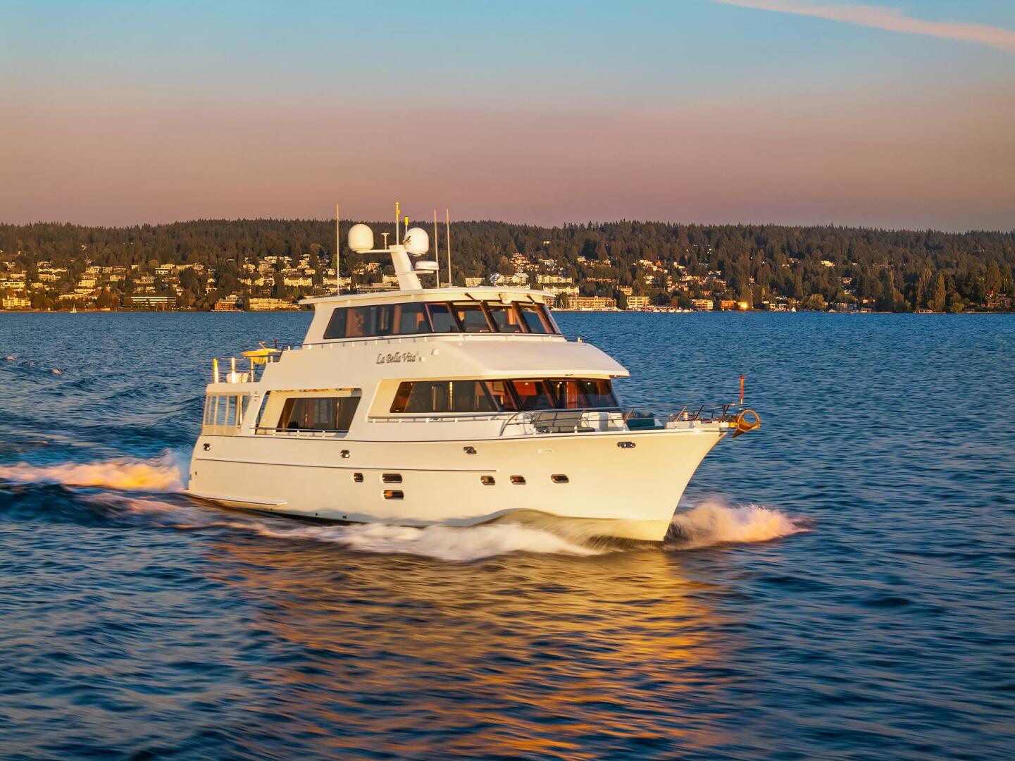 2014 Hampton 720 Skylounge LRC - Image 121