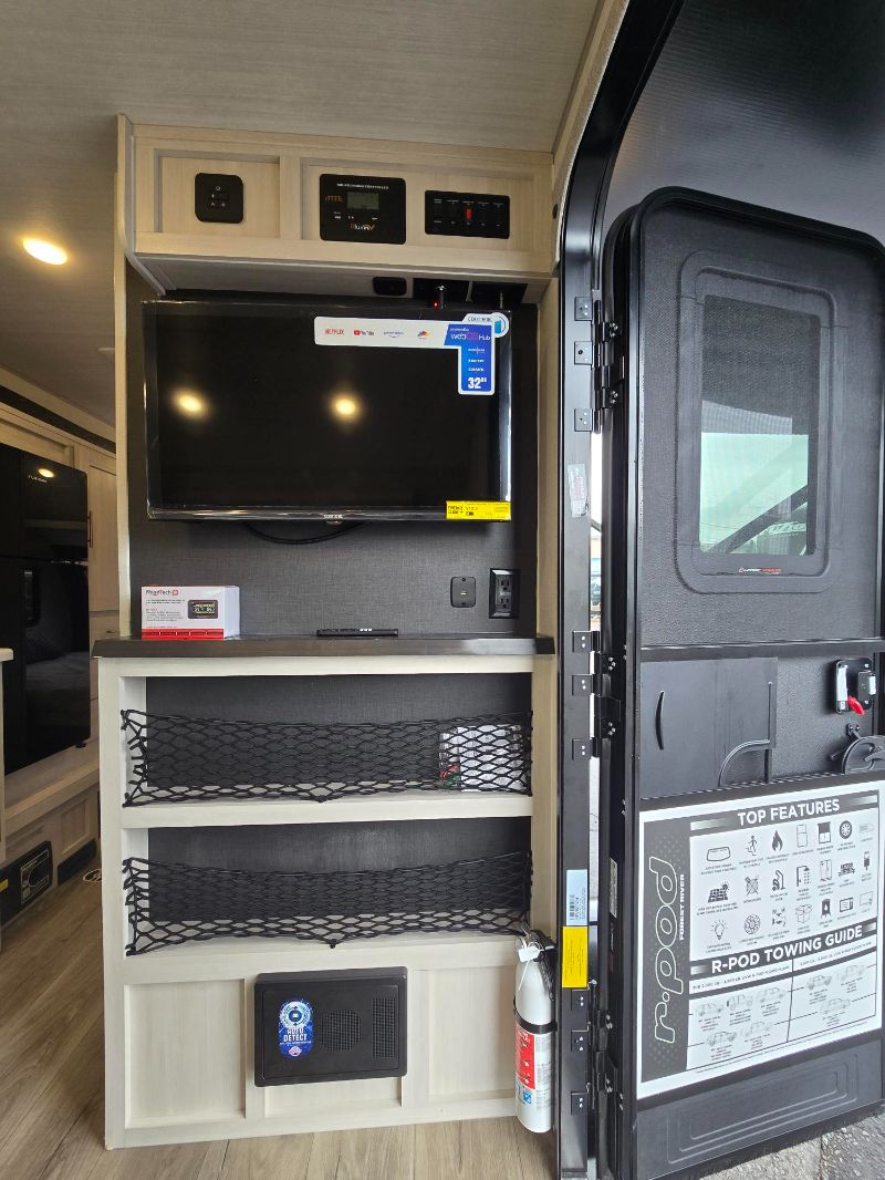 2026 Forest River R-Pod RP-190 - Image 9