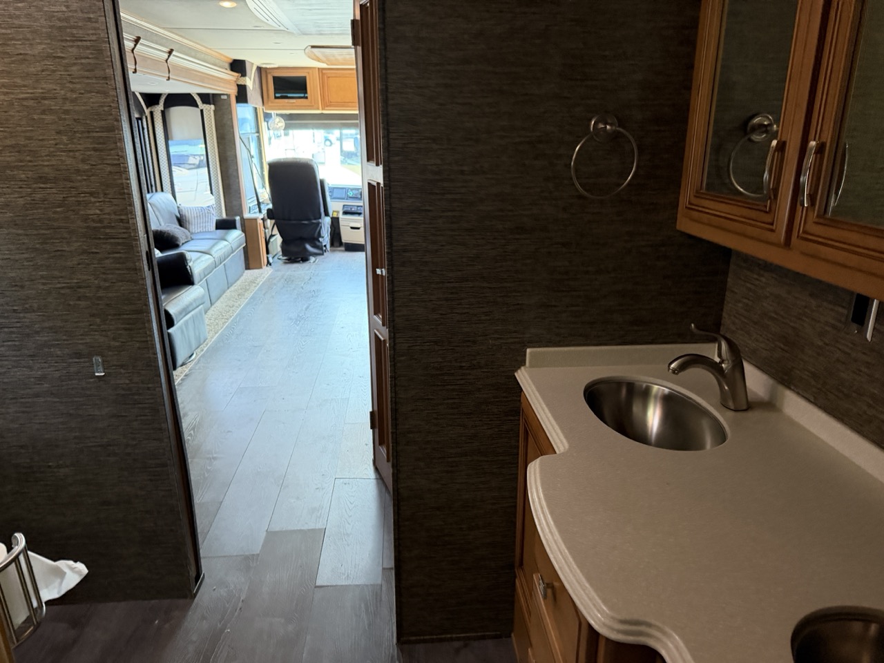 2016 Newmar Ventana LE 4044 - Image 23