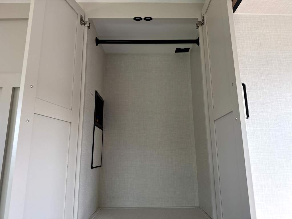 2027 VENTURE RV SPORTTREK 343VIB - Image 14