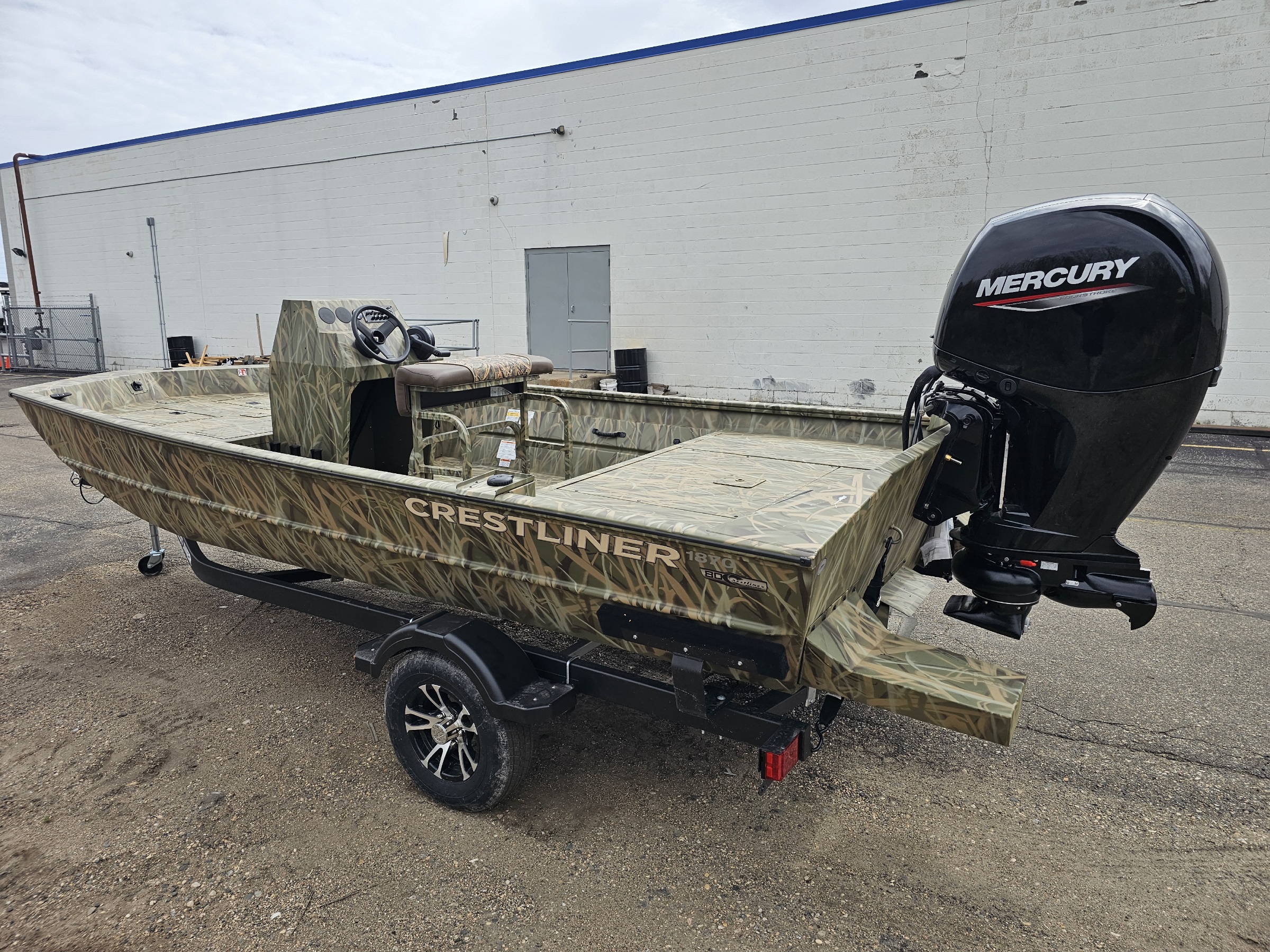 2026 Crestliner Retriever FCC 1870 - Image 6