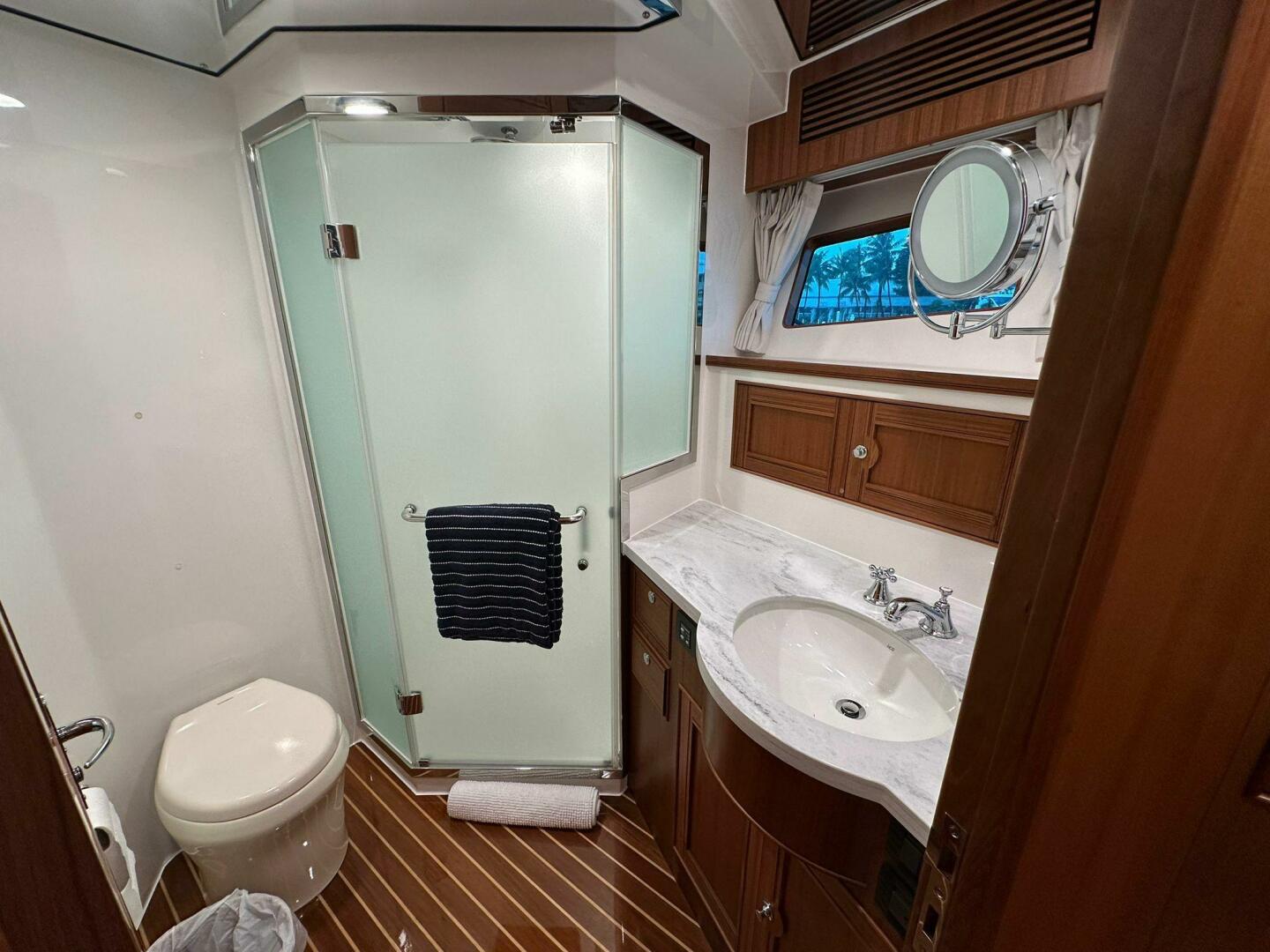 2023 Marlow Explorer 66E - CB - Image 32