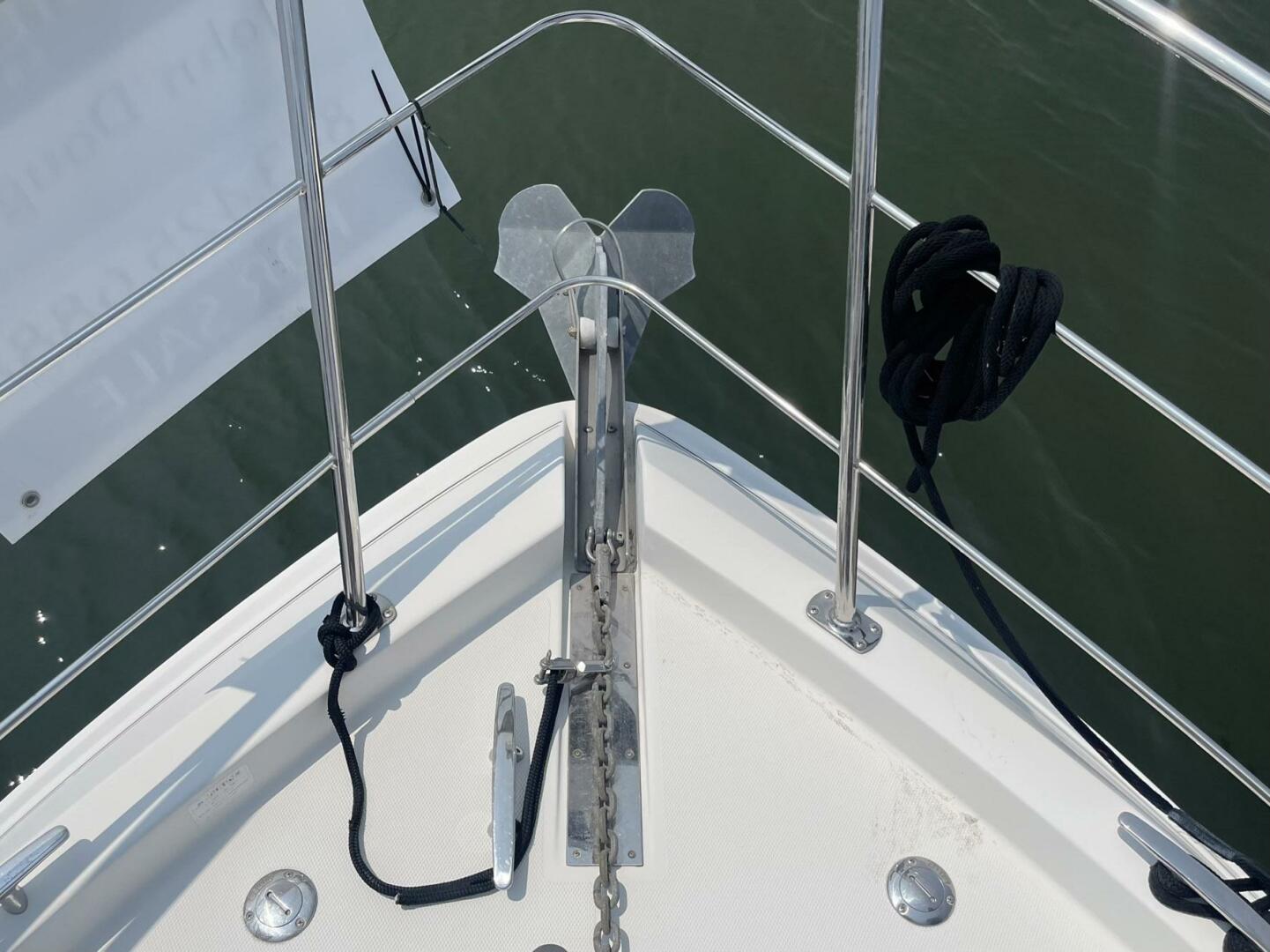 2006 Carver 36 Mariner - Image 30