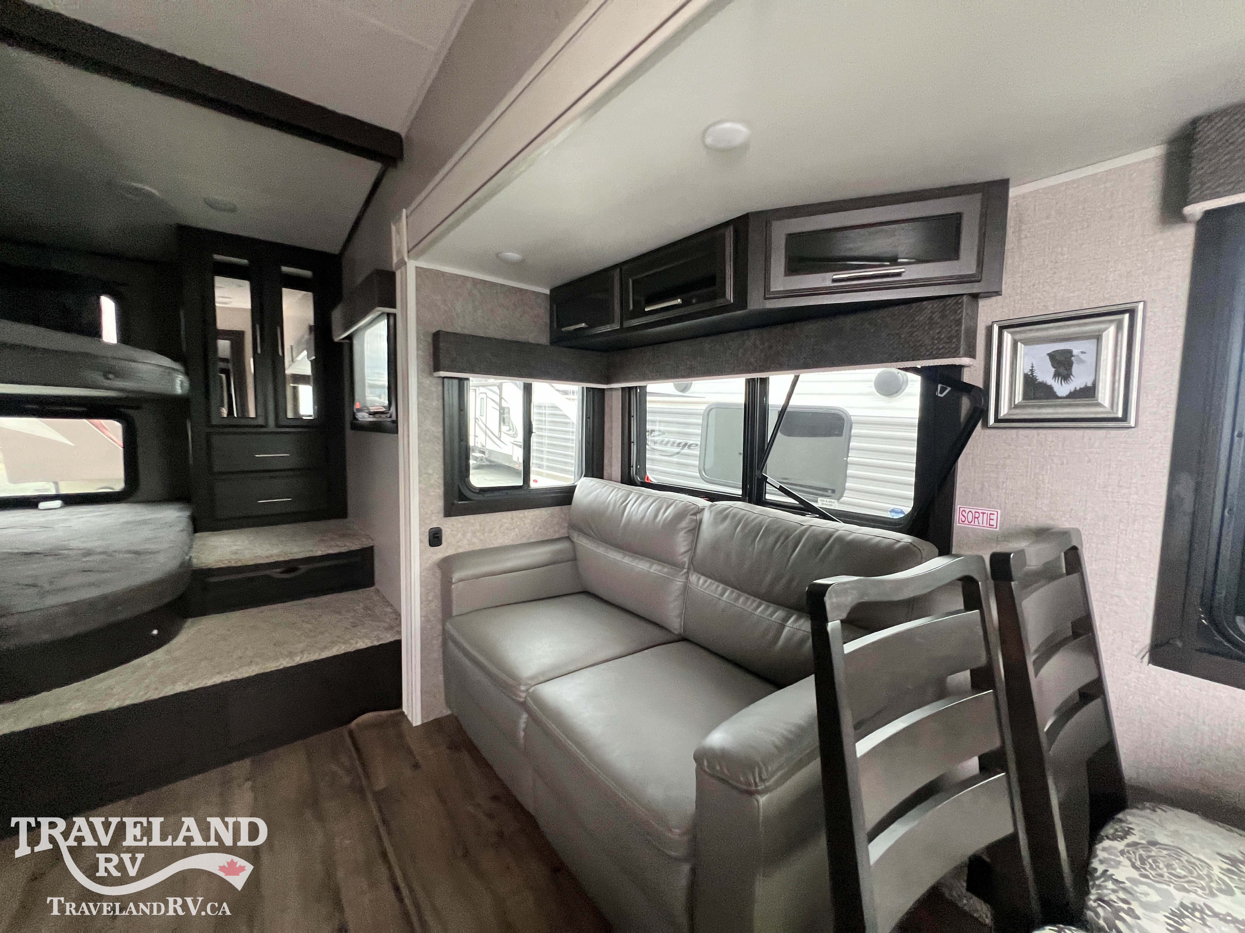 2021 JAYCO EAGLE SL HT 29.5 BHDS - Image 8