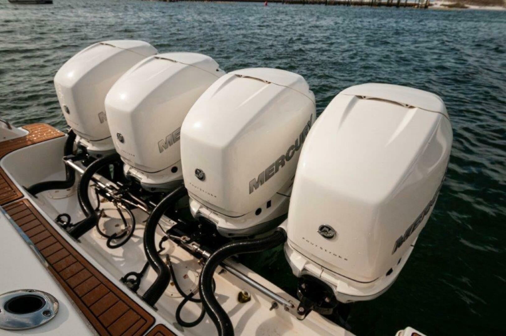 2018 Boston Whaler 420 Outrage - Image 25