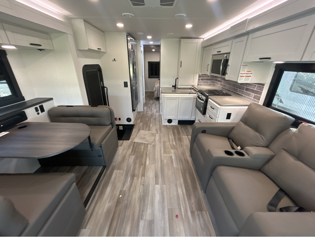 2026 ENTEGRA COACH VISION XL 31UL - Image 9