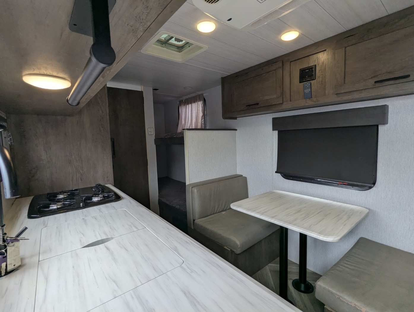2022 Forest River EVO 177BQ - Image 10