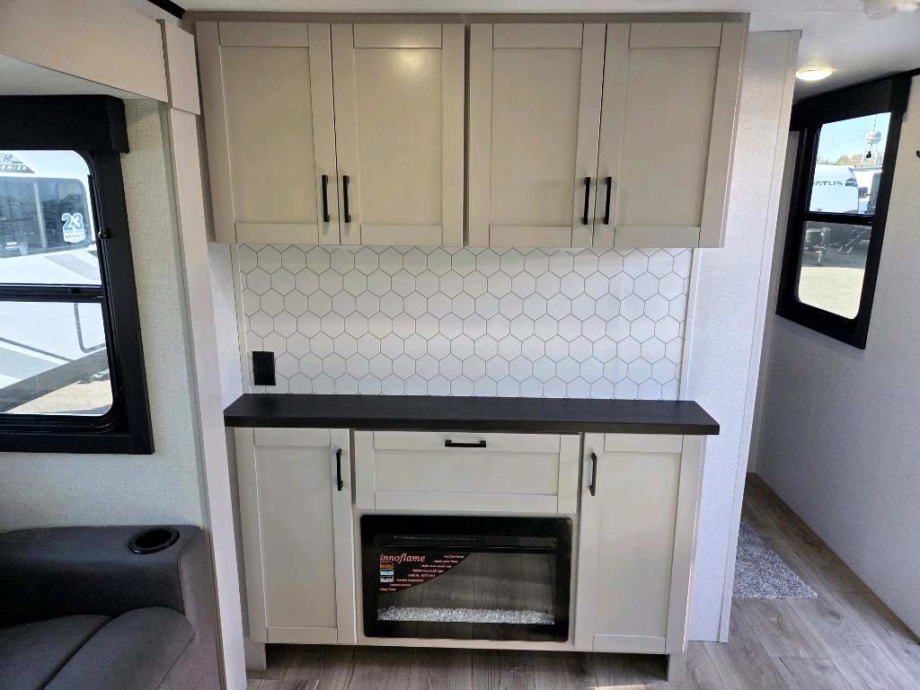 2026 JAYCO JAY FEATHER 29QBH - Image 17