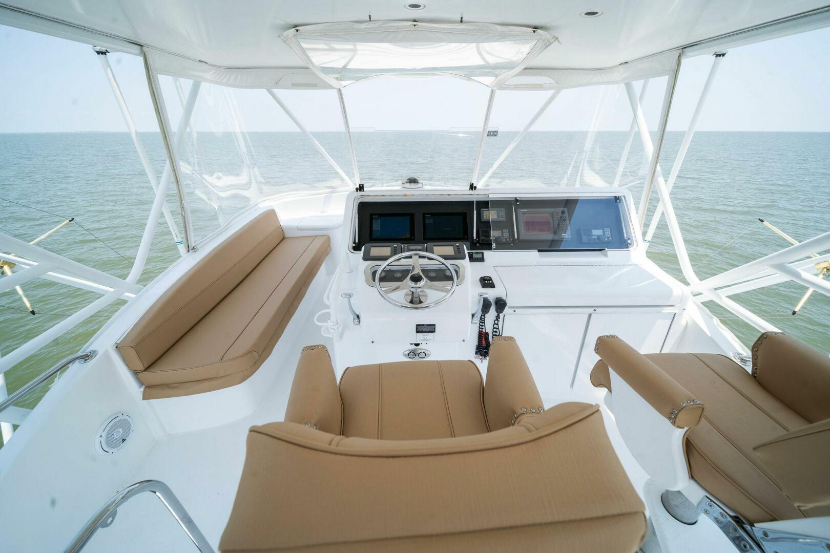 2003 Hatteras 54 Convertible - Image 47