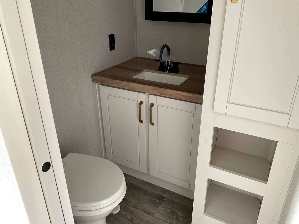 2026 JAYCO Eagle 367 TBTS - Image 28