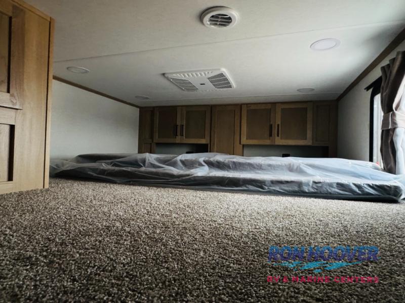 2025 FOREST RIVER 3990FL - Image 14