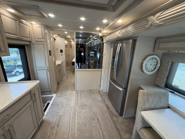 2022 NEWMAR SUPREME AIRE 4575 - Image 10