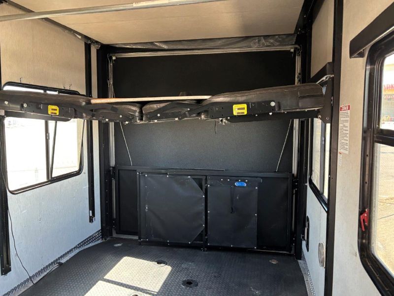 2019 Heartland Torque TQ 327 - Image 14
