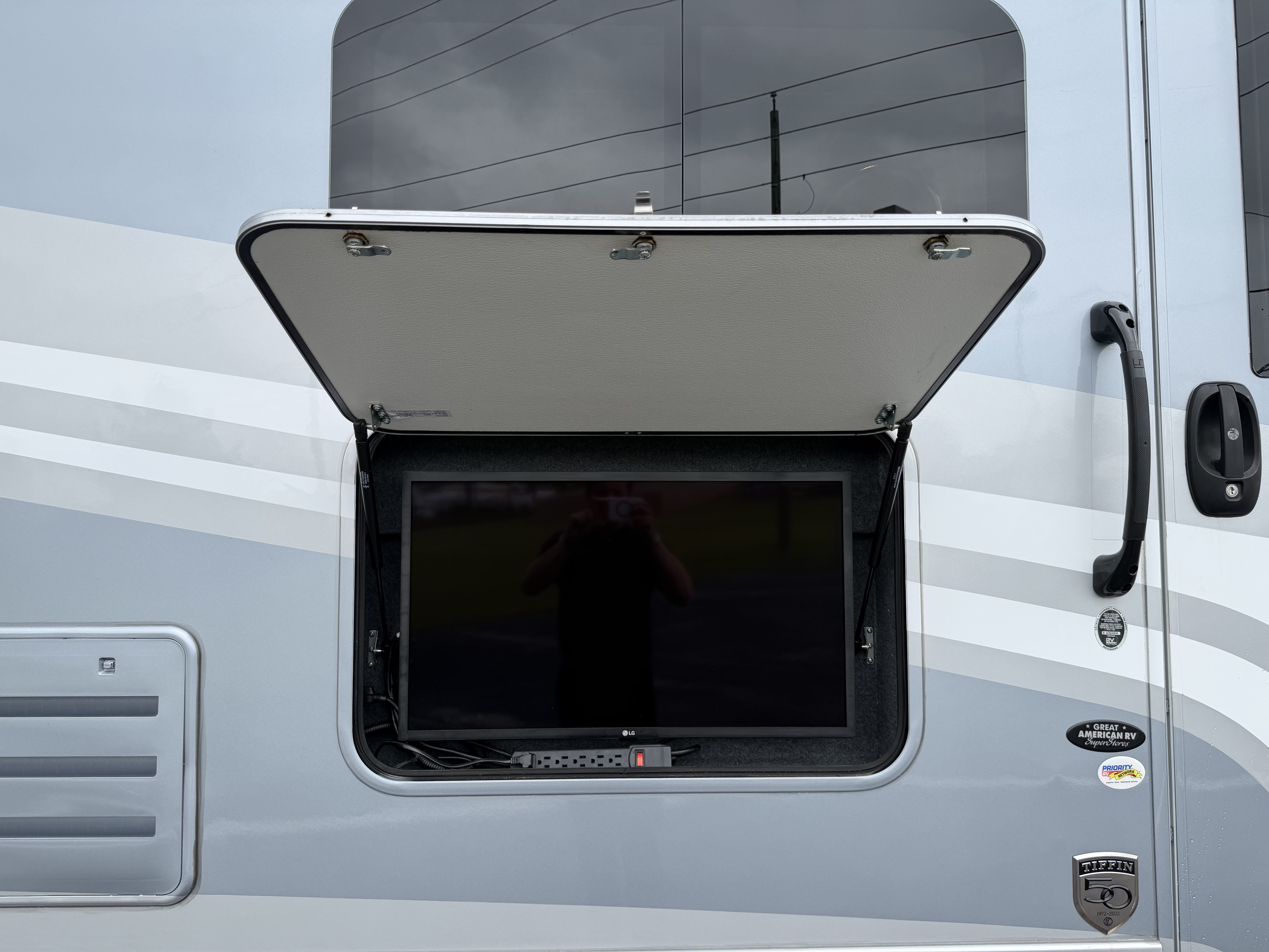 2022 TIFFIN WAYFARER 25 RW - Image 27