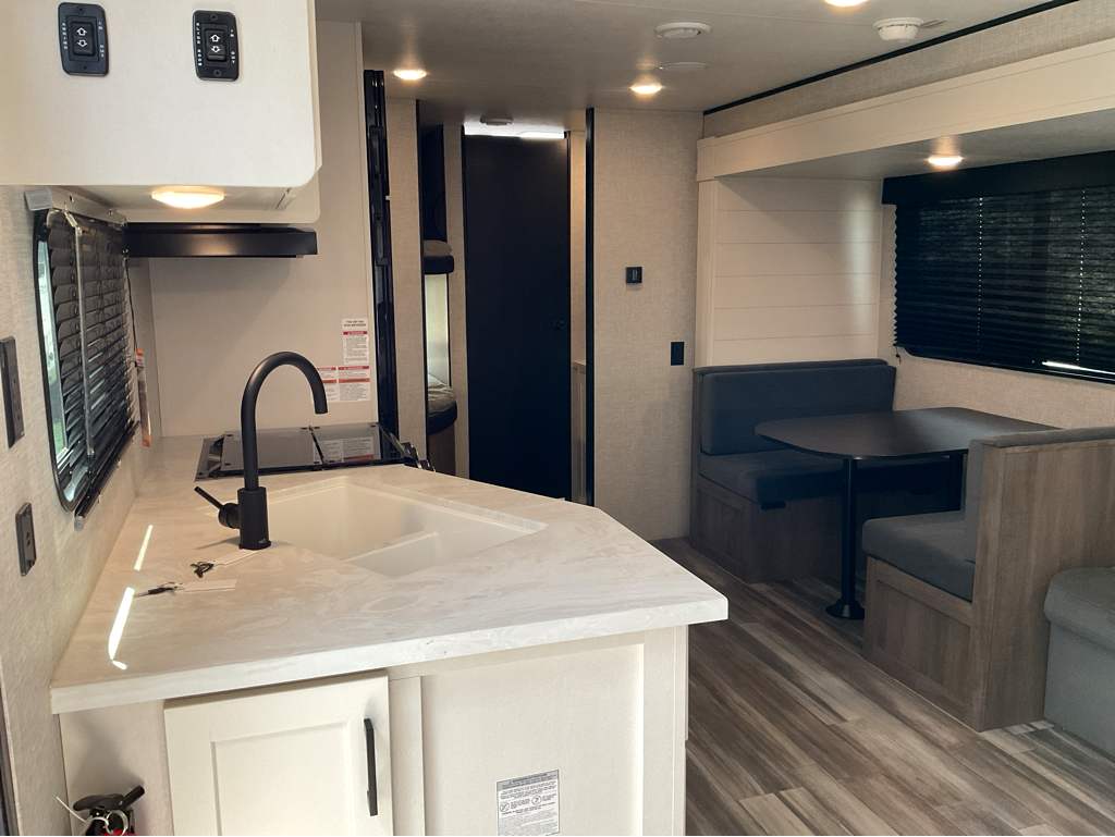 2026 Jayco Jay Flight SLX 261BHSW - Image 14