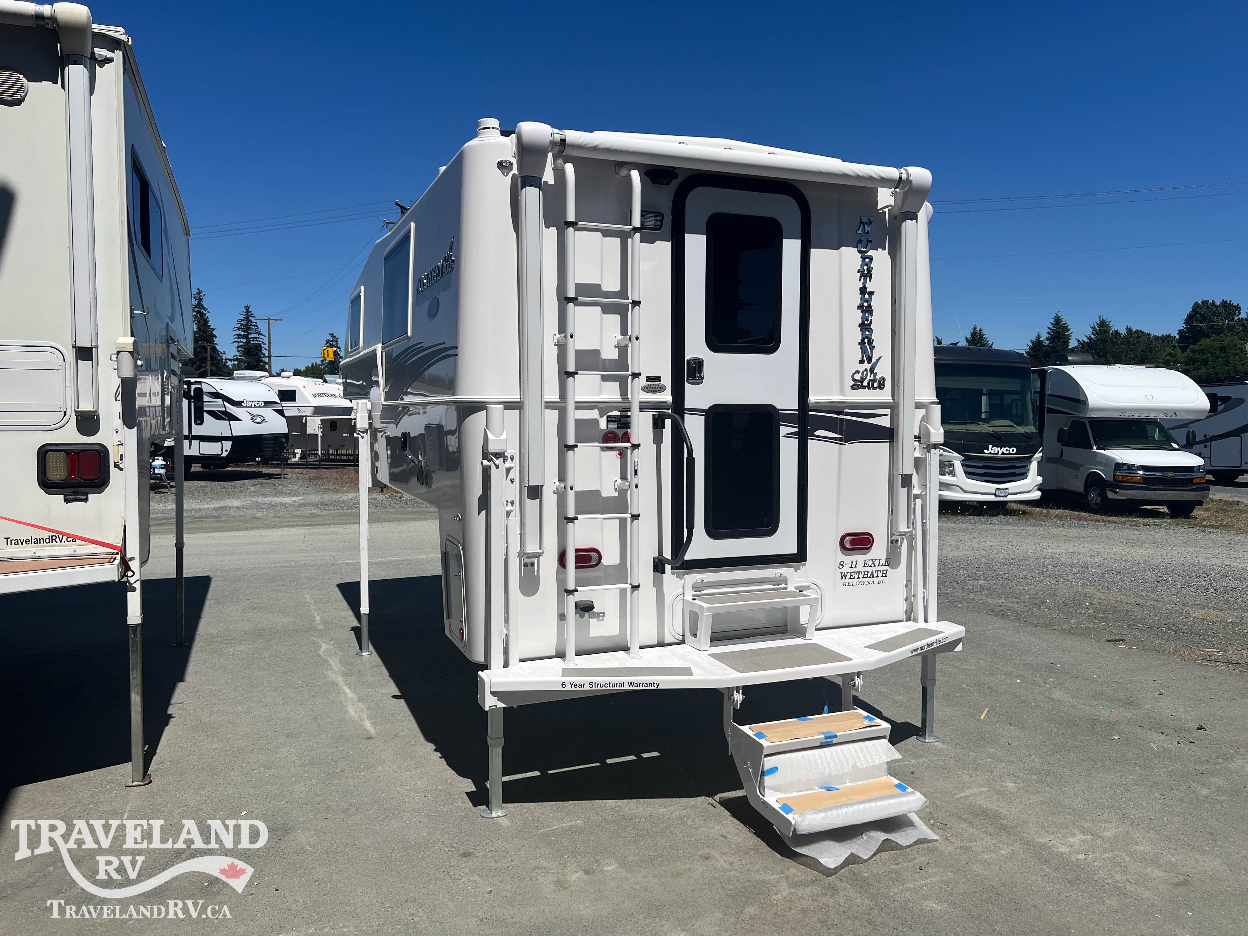 2027 NORTHERN LITE LIMITED EDITION 8-11EX LE WB - Image 5