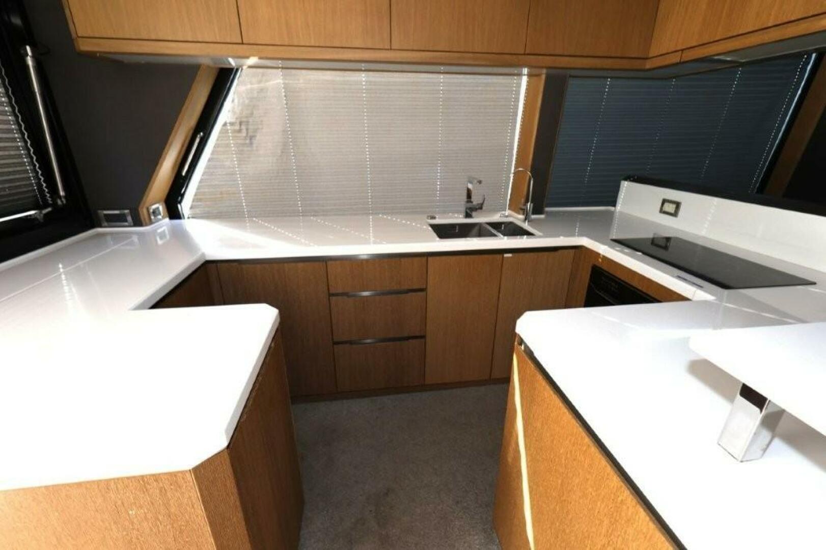 2019 Galeon 650 Sky - Image 29