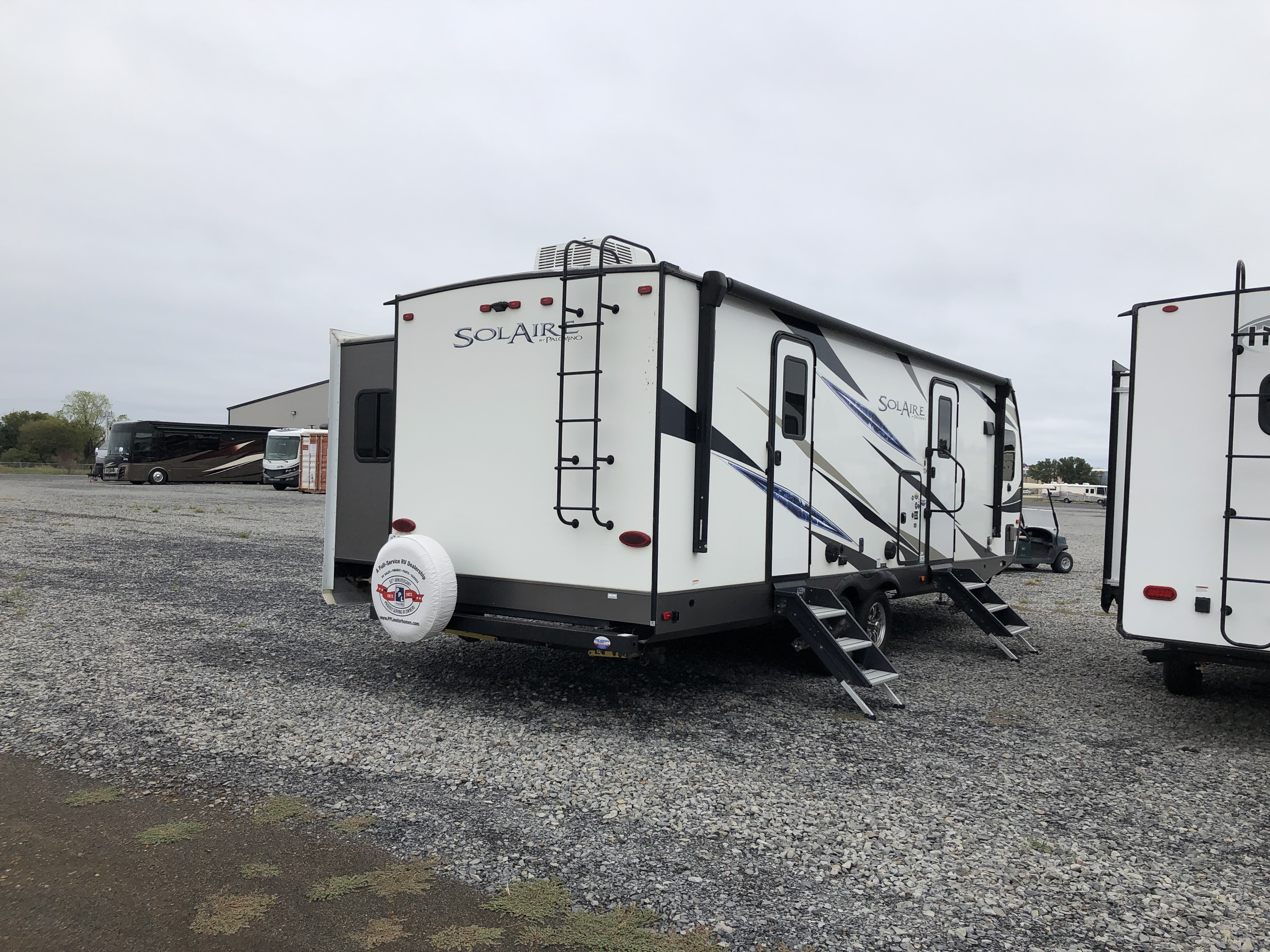 2020 Forest River PALOMINO 260FKBS - Image 7