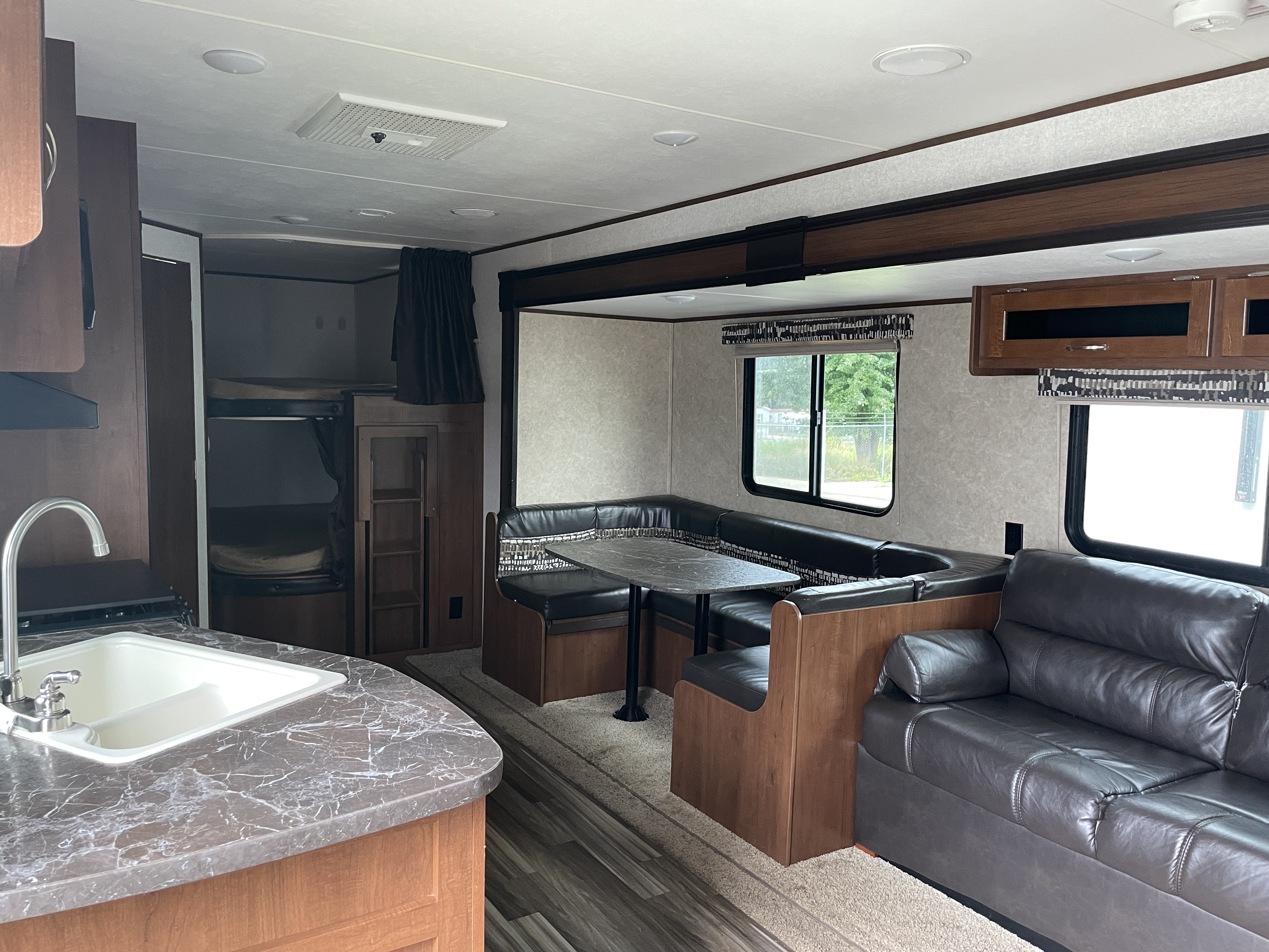 2017 Jayco Jay Flight SLX 287BHSW - Image 7
