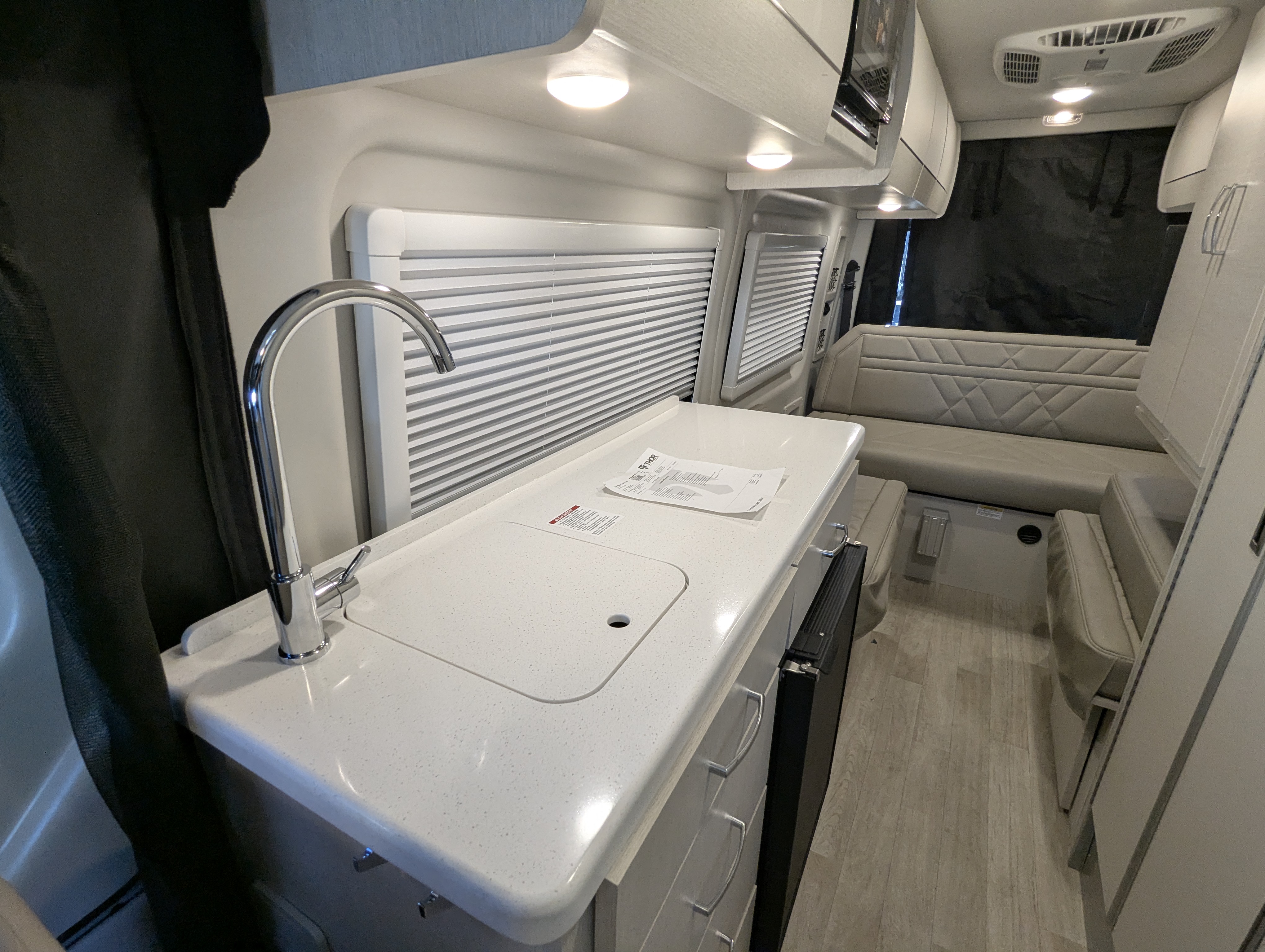 2026 Thor Motor Coach Tranquility 24C - Image 15