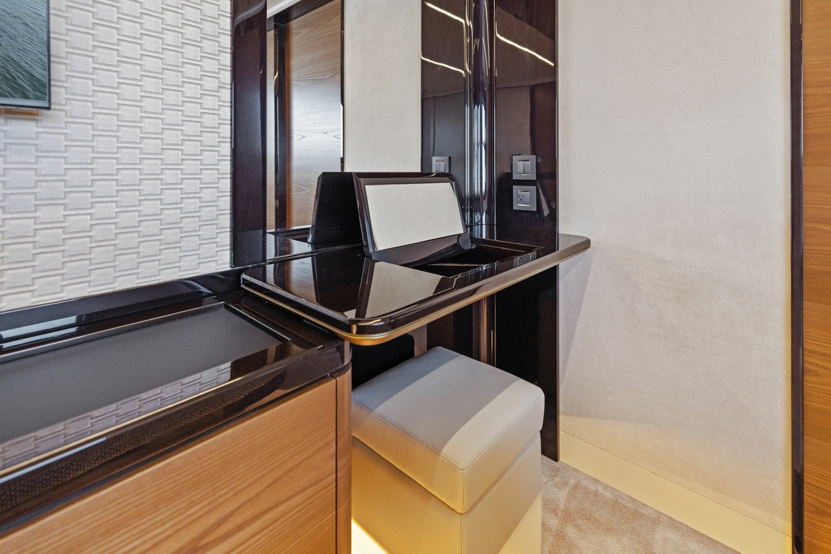 2024 Absolute Navetta 64 - Image 65