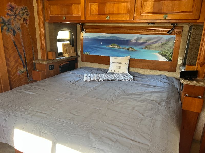 2009 Monaco RV Dynasty Yorkshire IV - Image 19
