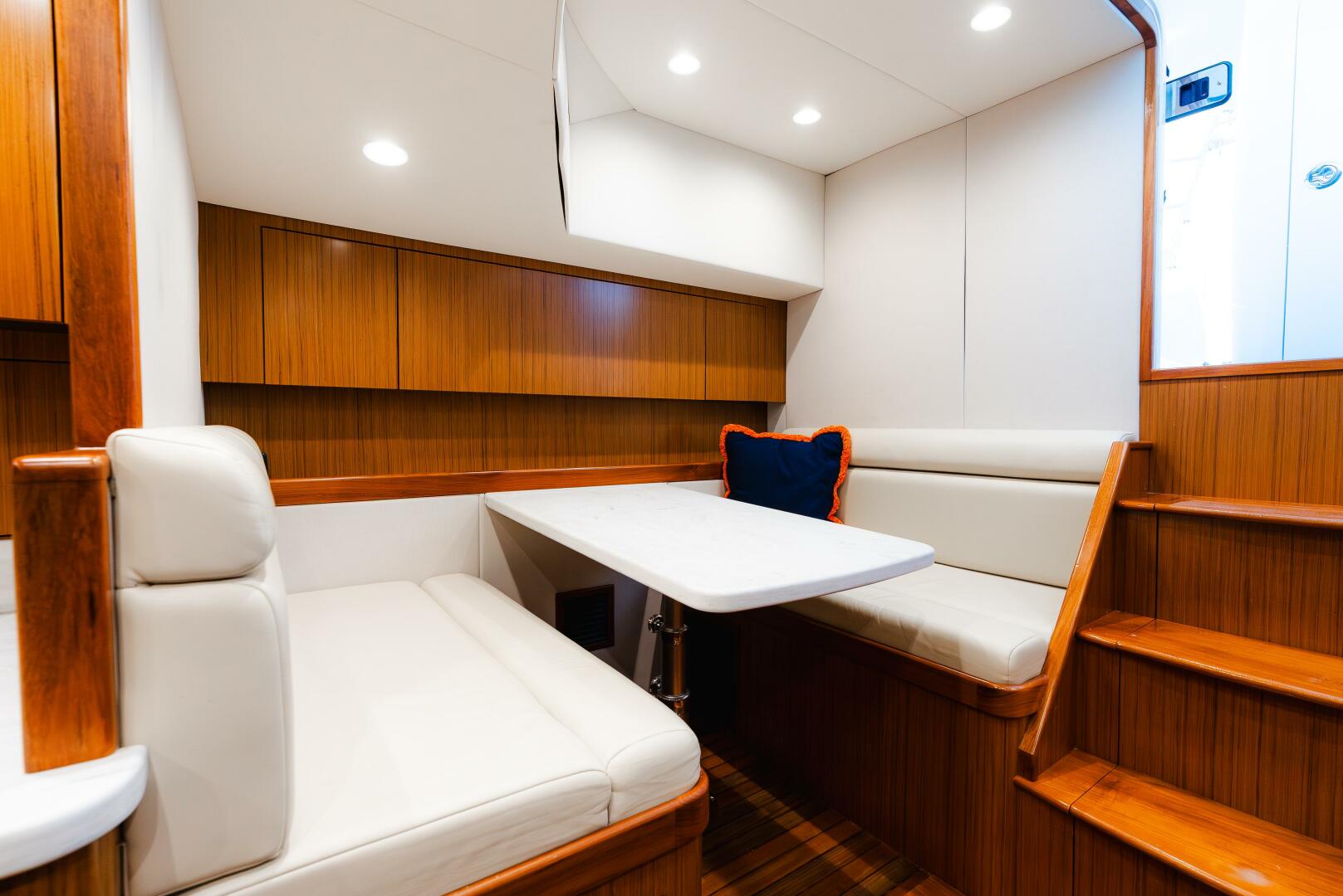 2019 Custom Carolina Daniels Express Sportfish - Image 29