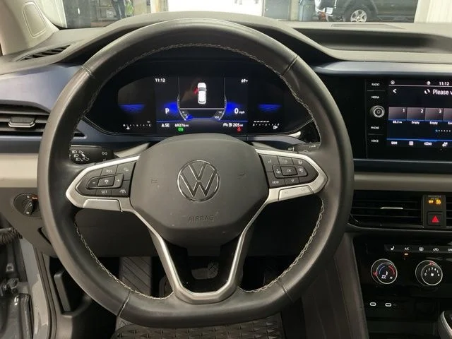 2023 Volkswagen Taos Utility 4D SE Sunroof 2WD - Image 15
